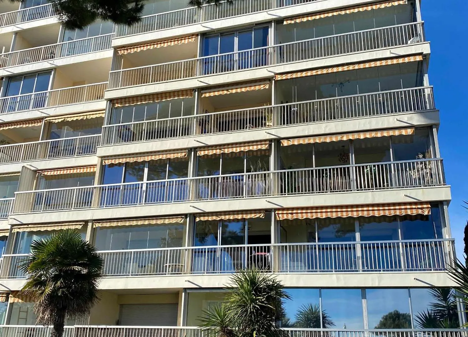 Apartment Cannes Face A La Mer Appartement 4 Personnes
