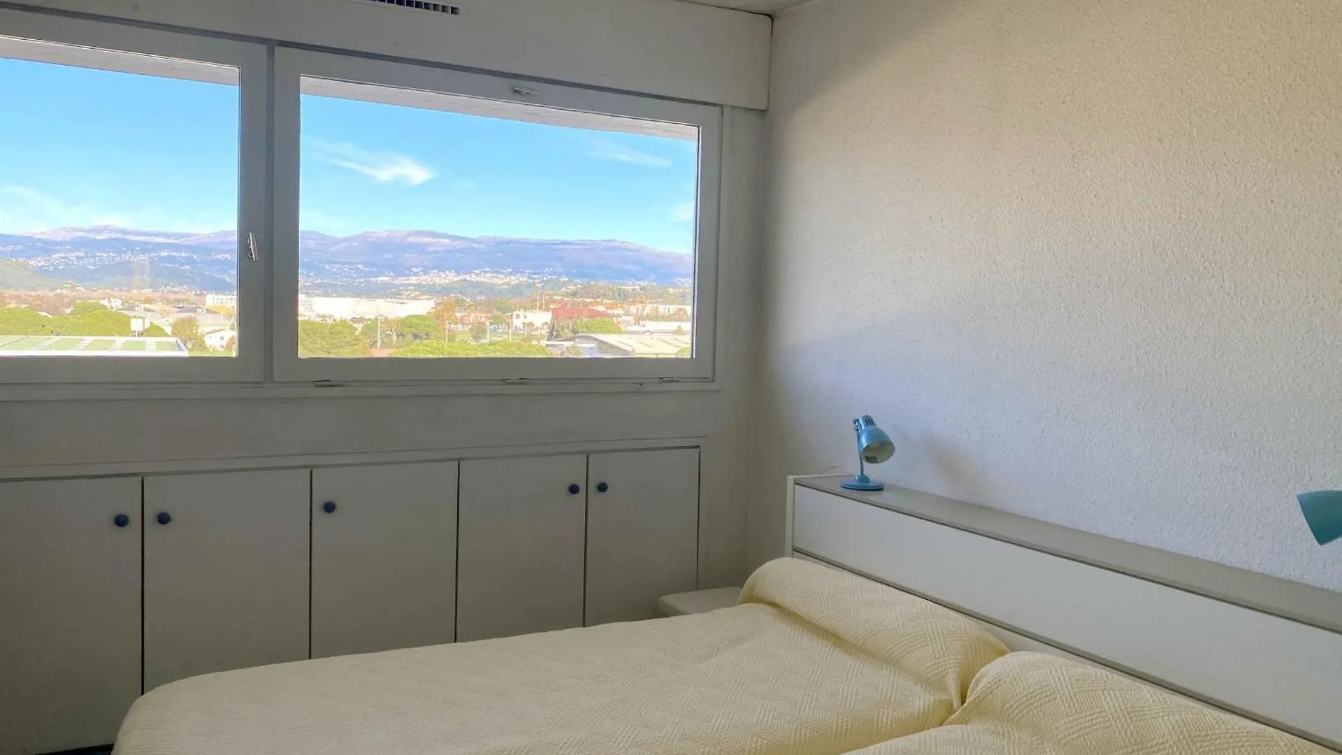 Apartment Cannes Face A La Mer Appartement 4 Personnes