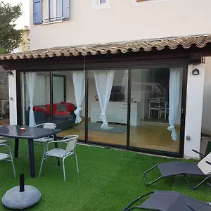 Les Orangers Apartment